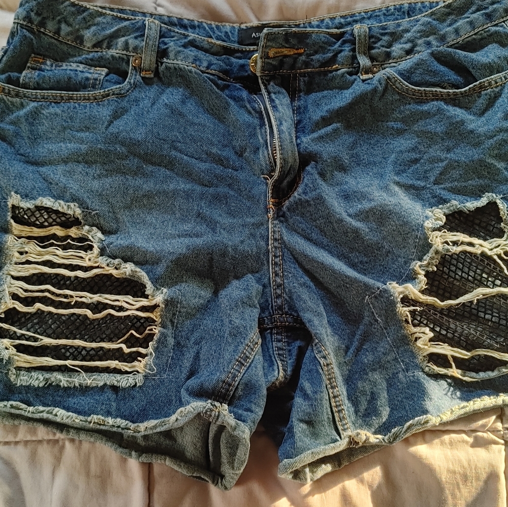 Distress Jean Shorts
